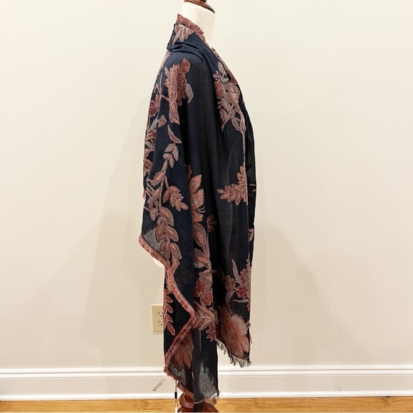 Chicos NEW Scarf Black Pink Textured Floral Leaves Cotton Fringe Oblong Boho - Picture 2 of 11